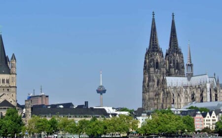 Jetzt muss Schluss sein: Wir finanzieren den pompösen Kirchenstaat
