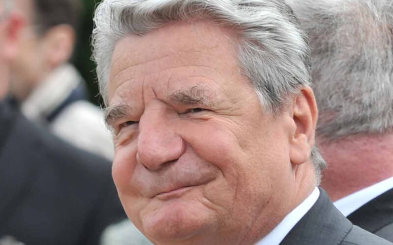 Gauck parodie satire karrikatur