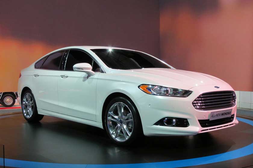 Ford Mondeo: Starke Anleihen beim Ford machen der Jaguar XF und der Tesla