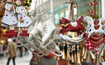 Die Adventszeit naht: Der richtige Look für den Weihnachtsmarkt